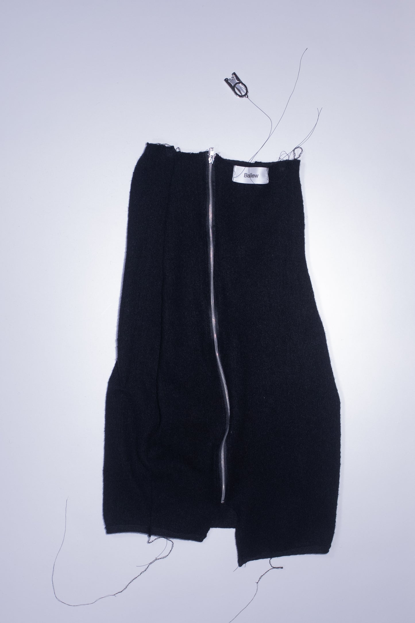 scissor zip top