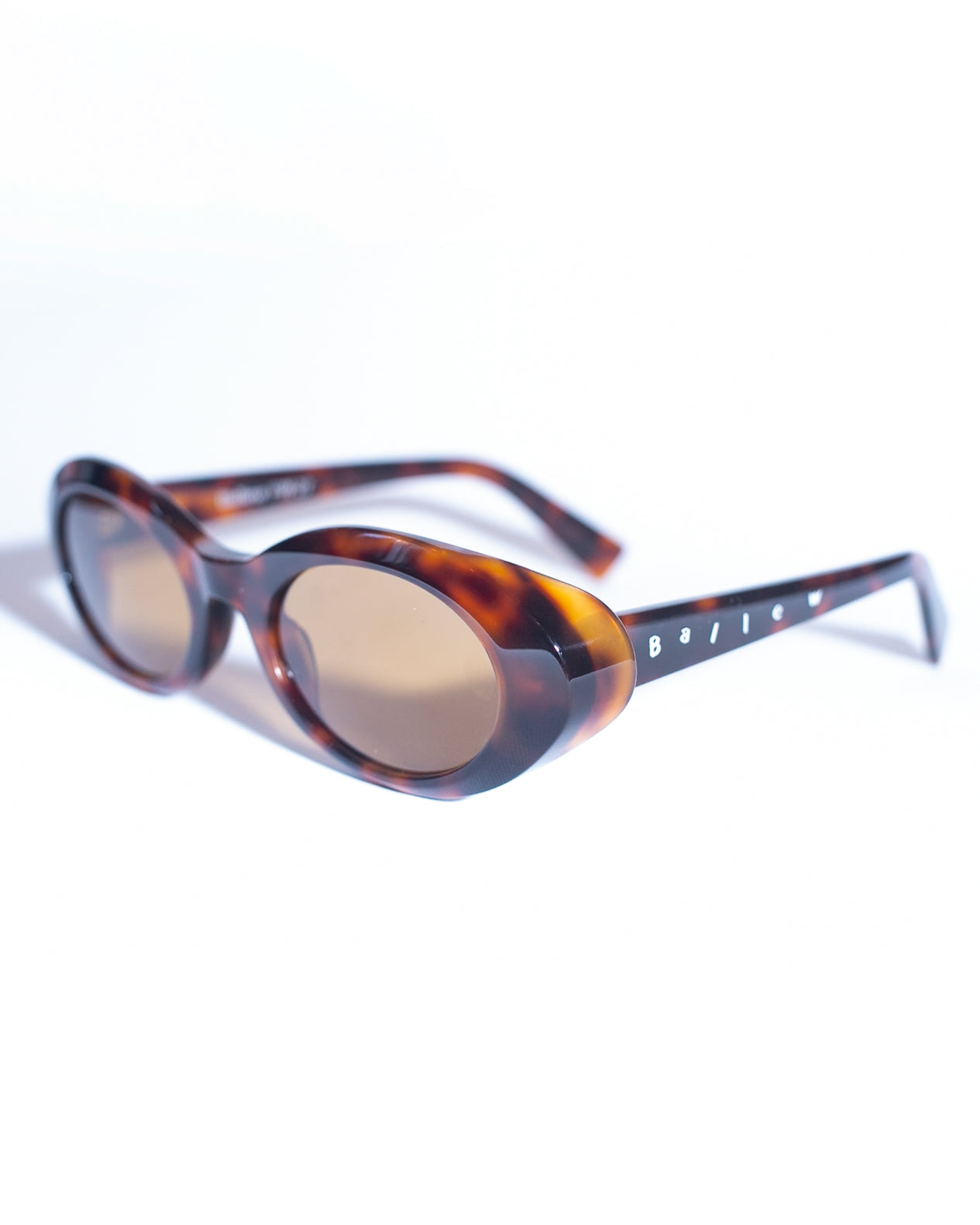 OVAL ACETATE SUNGLASSES (MARBLE)